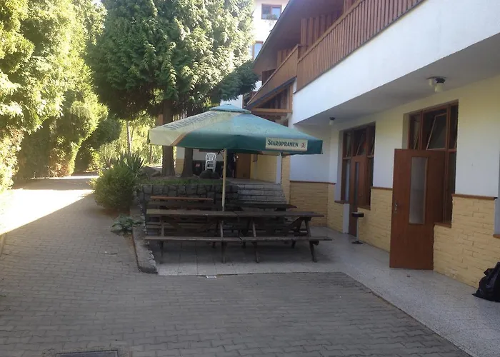 Aldeamento Turístico Autocamp Skalice *